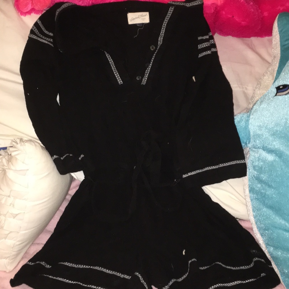 Universal thread romper